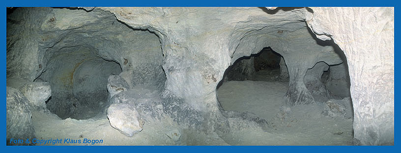Diese Höhle im Werra-Bergland ist durch Sandabbau entstanden